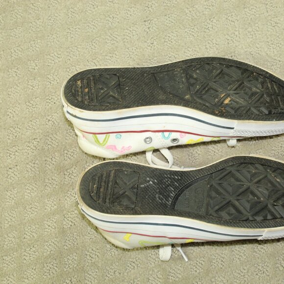 Converse Low Top Women's Size 7 White Custom Painted Sneakers - Picture 6 of 6